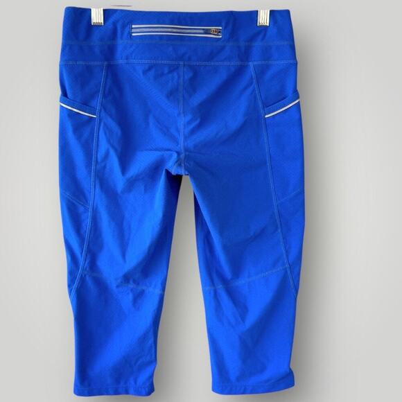 Athleta Activewear Yoga Gym Workout Cropped Capri Leggings Low Rise  Size S Blue - Picture 3 of 14